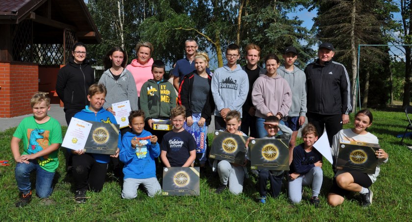 Uczyli się angielskiego, poznawali ekonomię, uprawiali sport. Podsumowano kolejny projekt realizowany w gminie Świekatowo [ZDJĘCIA]