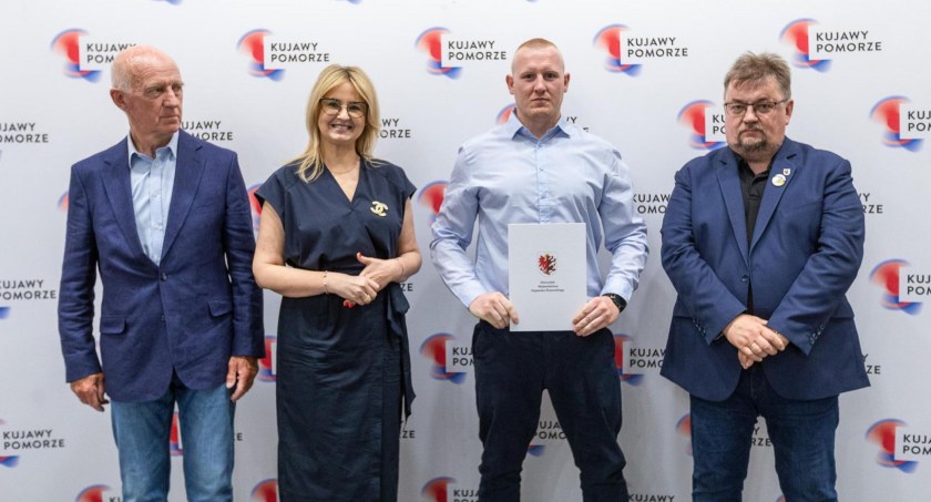 Trzy kluby sportowe ze Świecia otrzymają dotacje od zarządu województwa na szkolenie młodzieży