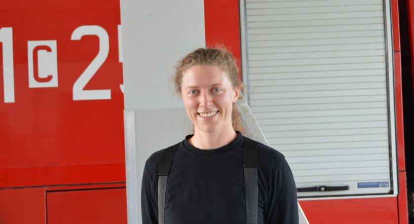 Sylwia Zdrojewska - strażak, ratownik medyczny, sportowiec. Ma nietypową pasję
