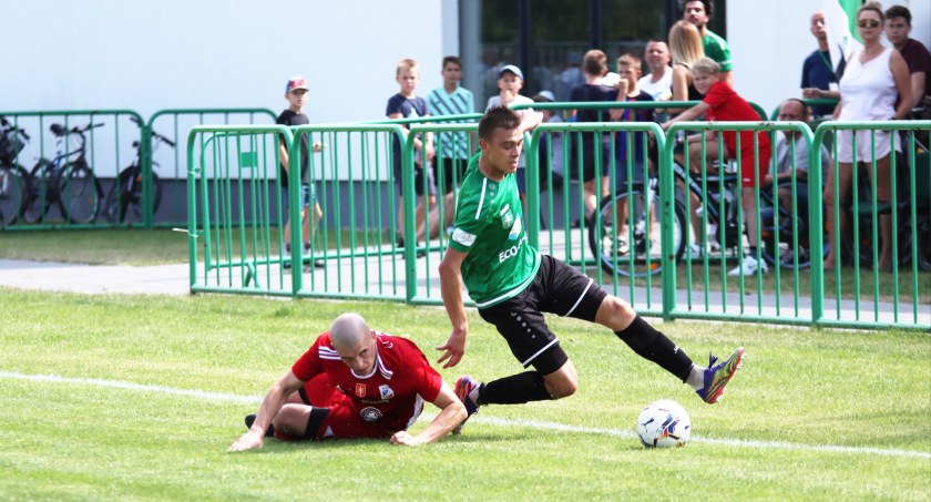 Kulisy derby, czyli mecz w Pruszczu okiem kamery [WIDEO]