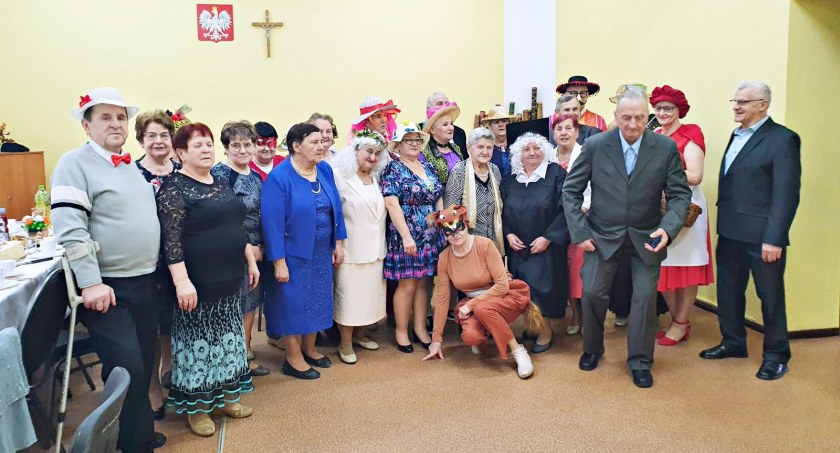 Seniorzy z Lniana chętnie pomagają, spotykają się i spędzają czas. Tak klub był bardzo potrzebny 