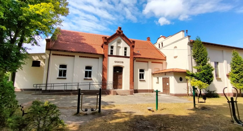 Dom dziennego pobytu dla seniorów w Pruszczu. Co znajduje się w ofercie?