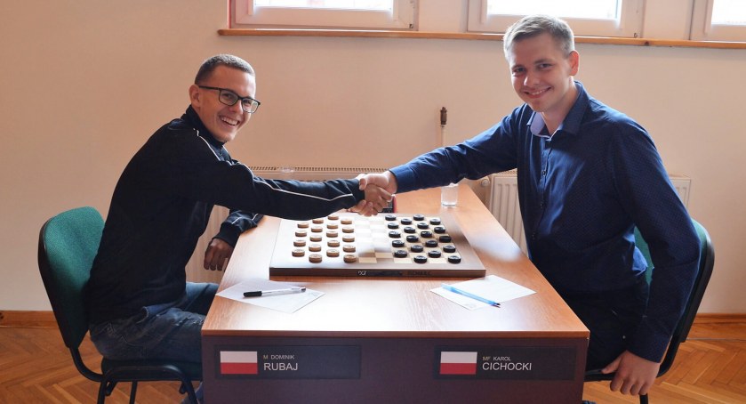 Dominik Rubaj grał z najlepszymi warcabistami w kraju. Od podium dzieliły go dwa punkty [ZDJĘCIA]