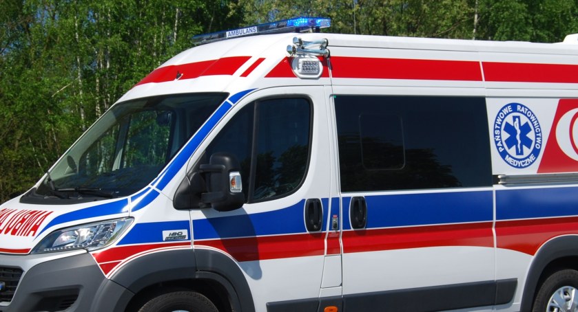 Zderzenie dwóch pojazdów w Świeciu. Poszkodowana została jedna osoba