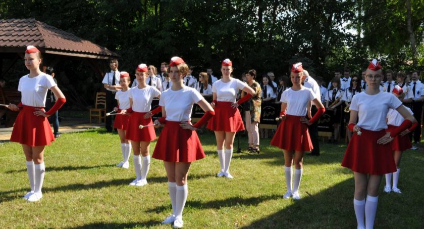 Mażoretki OSP Świekatowo. Prowadzony jest nabór