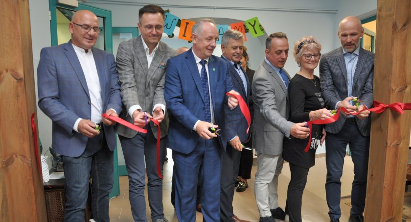 Dzienny Dom Pobytu w Pruszczu już działa. Seniorzy w końcu są na swoim [DUŻO ZDJĘĆ]
