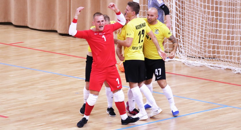 Futsal Świecie odniósł w Toruniu historyczne zwycięstwo w I lidze!