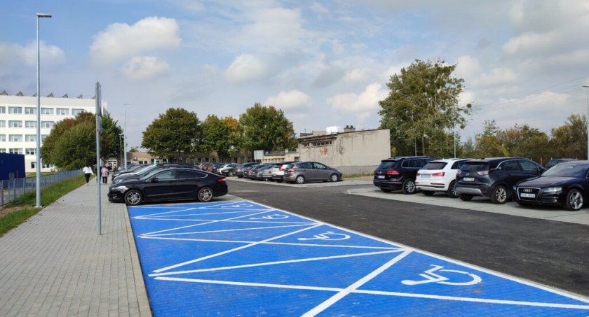Parking przy Nowym Szpitalu w Świeciu. Zakończono inwestycję