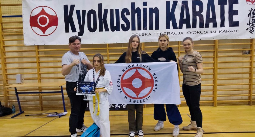Roxana Szyndler mistrzynią Polski U-14 w karate kyokushin