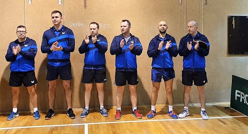Gwiazda Bukowiec samodzielnym liderem III ligi na półmetku sezonu