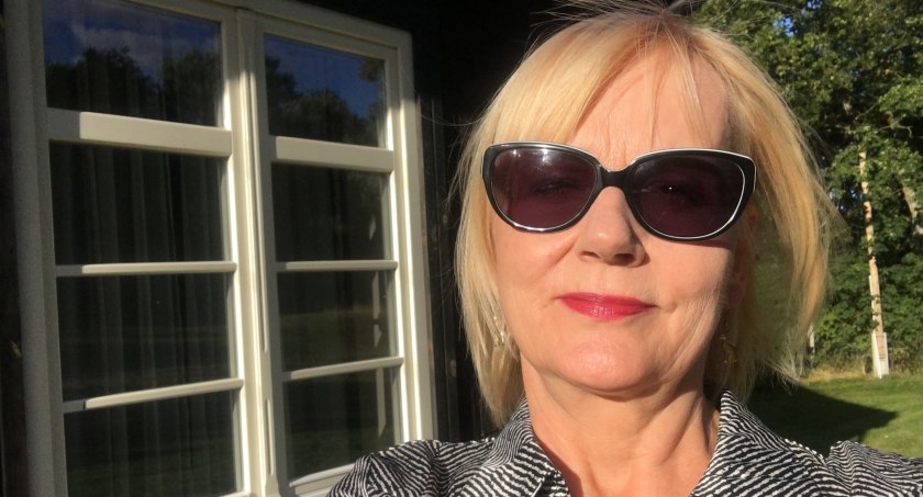 Hanna Kalinowska wieczorami lubi myśleć o niebieskich migdałach i słuchać mruczenia kotki Brusi. Poznajcie polonistkę z ZSP w Świeciu