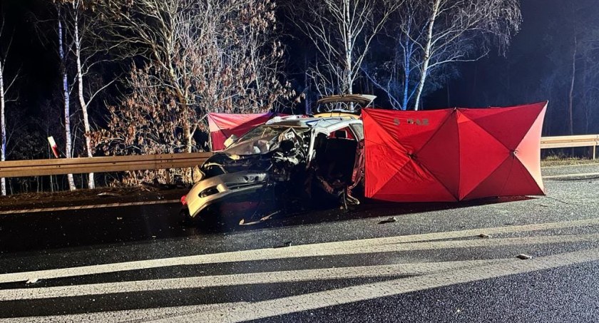 Tragiczny wypadek w powiecie świeckim. Nie żyje jedna osoba [ZDJĘCIA]