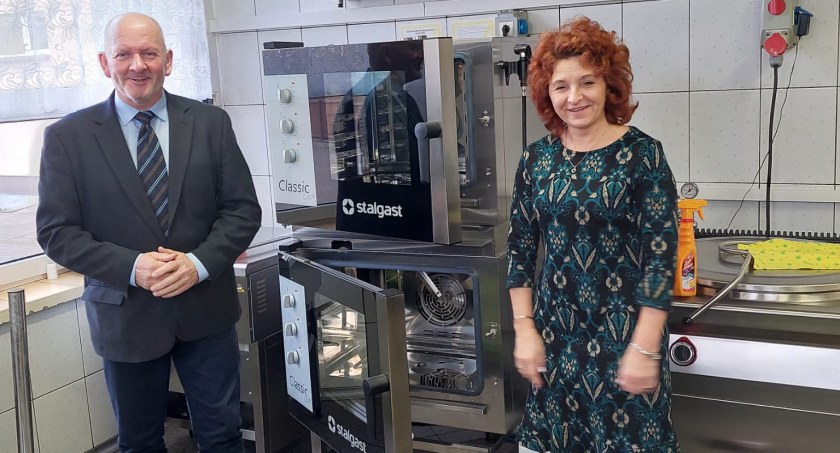 Zespół Placówek Oświatowych w Drzycimiu. Dokonano modernizacji stołówki i kuchni