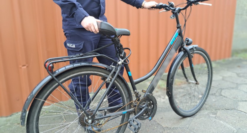 Policjanci szukają właściciela roweru. Jednoślad został znaleziony w Świeciu