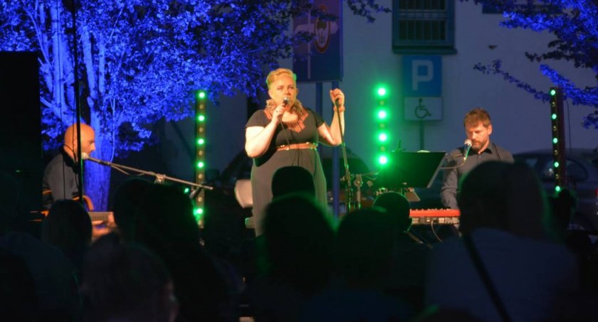 Koncert z okazji Dnia Kobiet w Bukowcu. Wystąpi Joanna Mews-Anuszkiewicz 
