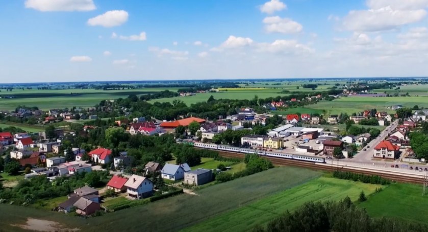 Kartka z Pruszcza – miasta szczęścia. Można składać prace plastyczne