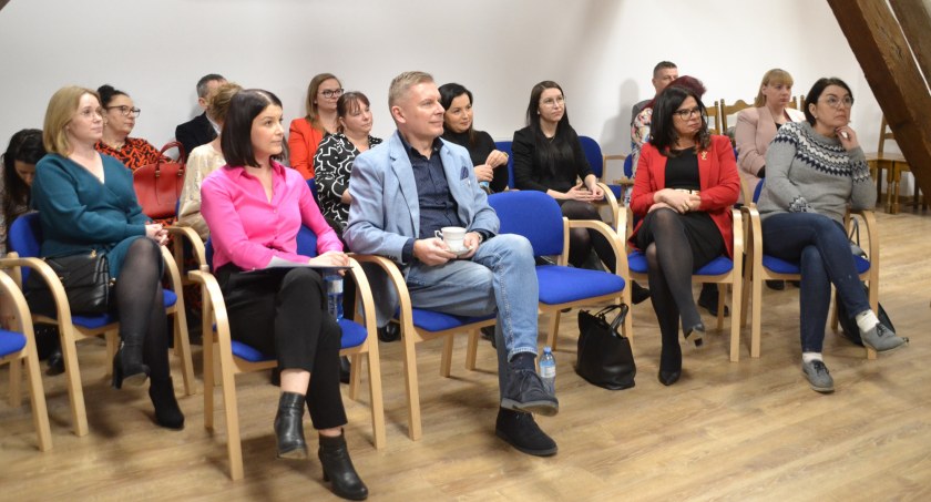 Aktywność-Praca-Rodzina. Powiatowy Urząd Pracy podsumował projekt
