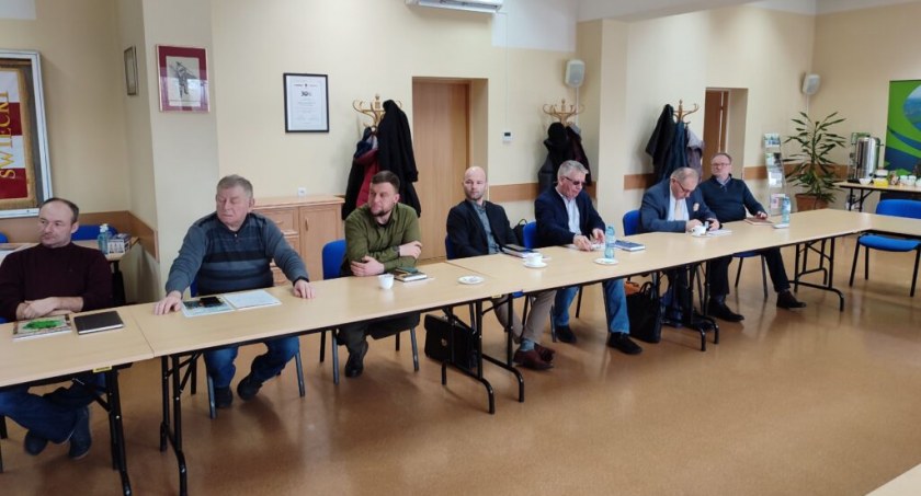 Jak racjonalnie gospodarować wodą w rolnictwie i na obszarach wiejskich? Rozmawiano o tym w Świeciu