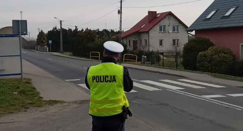 Działania bezpieczny pieszy w powiecie świeckim. Ile ujawniono wykroczeń?