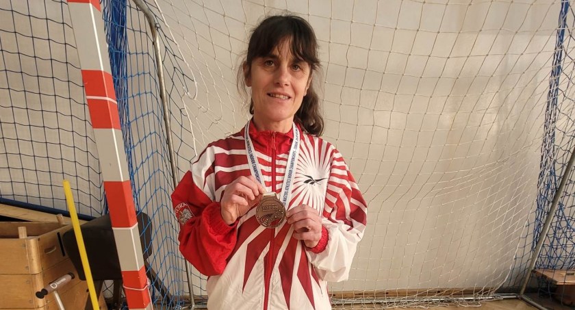Krystyna Kuta wzięła udział w MŚ Weteranów. Zawodniczka LUKS Serock wywalczyła brązowy medal
