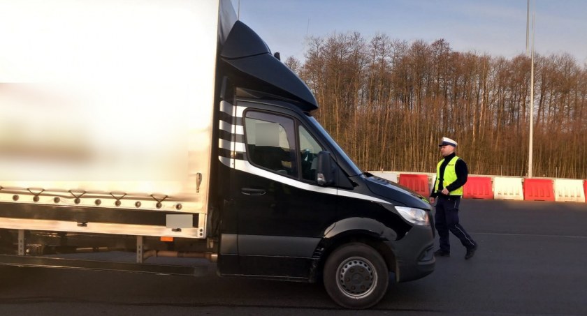 Ponad 750 kierowców dmuchało w alkomat. To był wyjątkowo trzeźwy poranek