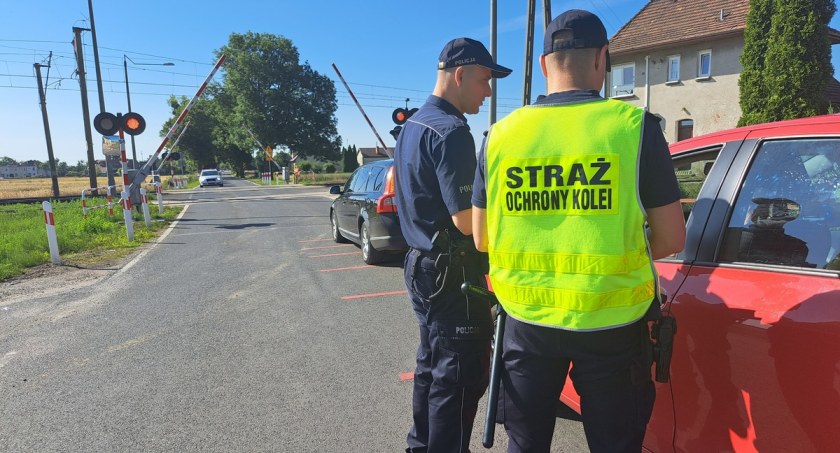 Bezpieczny przejazd - Szlaban na ryzyko. Działania w powiecie świeckim