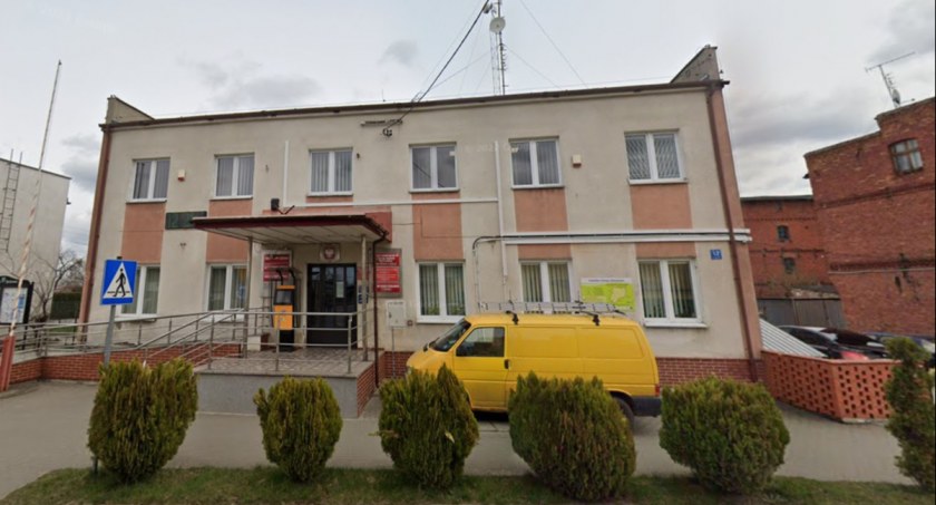 Budynek Urzędu Gminy w Jeżewie ma przejść remont. Trwa przetarg