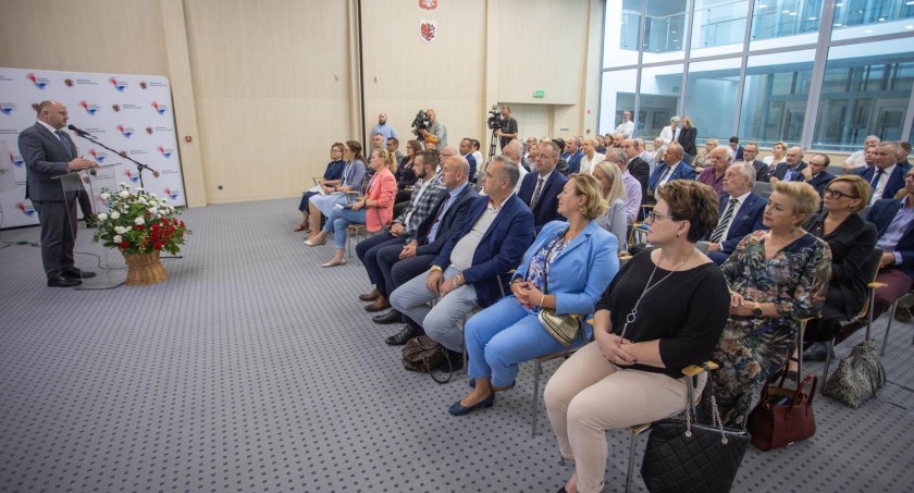 Powołano Europejski Korpus Radnych. O co w tym chodzi?