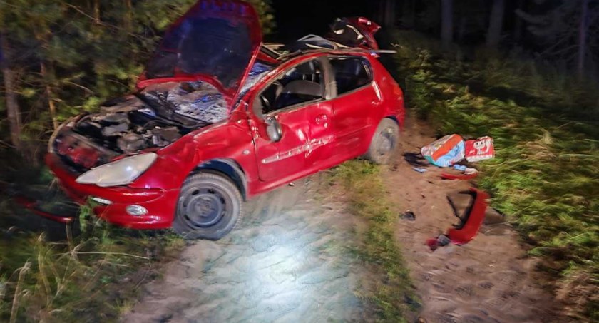 Dramatyczny wypadek koło Osia. Kierowca był pijany