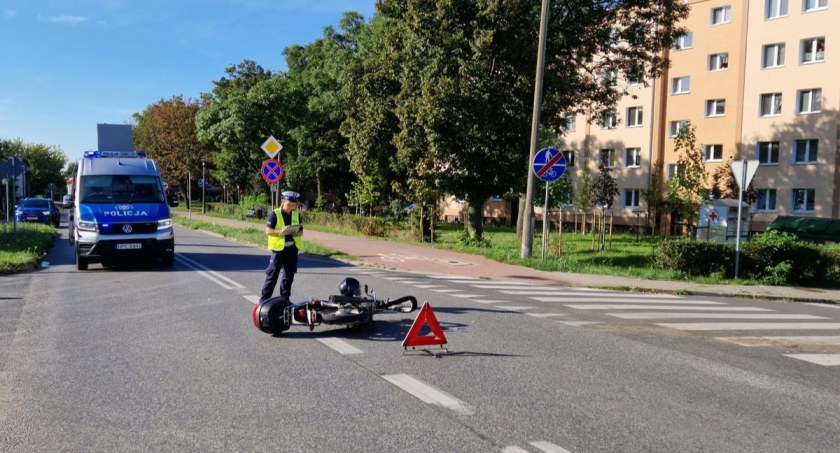 Wypadek na ul. Laskowickiej w Świeciu. 49-latek trafił do szpitala