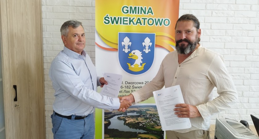 Będą nowe drogi w gminie Świekatowo. Podpisano umowę