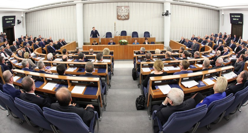 Wybory do Senatu. Oto kandydaci z naszego okręgu