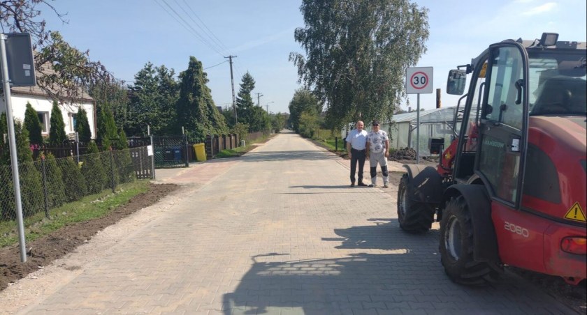 Droga w Dragaczu gotowa. Wartość tej części zadania to 1 mln 193 tys. zł