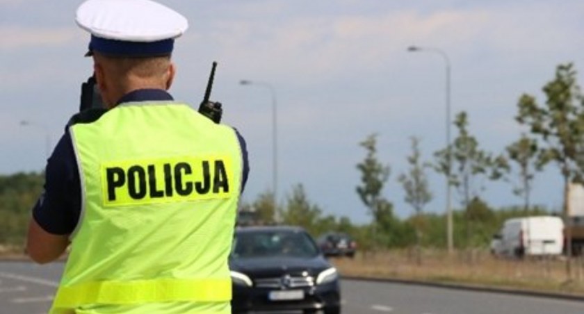 Noga z gazu! Policjanci prowadzą dzisiaj wzmożone kontrole