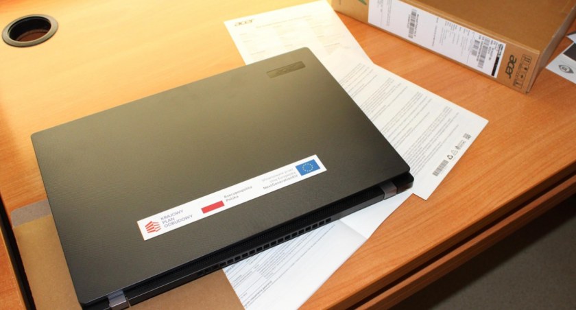 Laptop dla ucznia. W Nowem i Trylu do uczniów trafi 70 urządzeń
