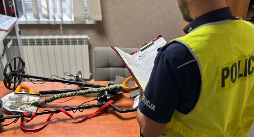 Pseudoposzukiwacze na terenie Wdeckiego Parku Krajobrazowego. Jaka kara im grozi?