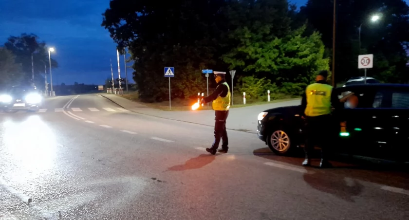 Kierowali, a nie powinni. Sporo wpadło ich w miniony weekend