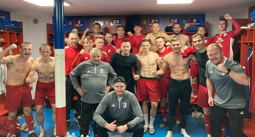 Derby dla Wdy Świecie. Kibice zobaczyli pięć bramek