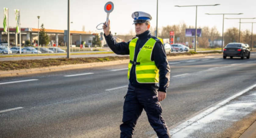 Podsumowanie sylwestrowego weekendu na drogach regionu. Zatrzymano 73 kierowców po alkoholu