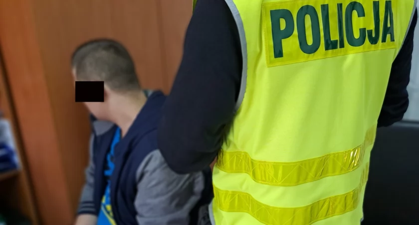 Mieszkaniec pow. świeckiego wpadł z narkotykami. Miał w samochodzie ponad dwa kilogramy