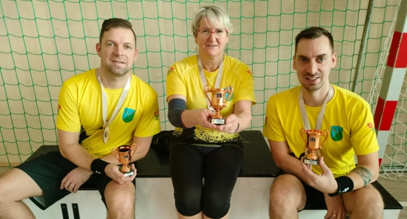 Sukces zawodników LUKS Olimp Jeżewo. Wrócili z mistrzostw z medalami