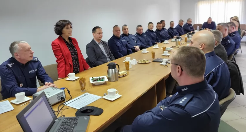 Policjanci ze Świecia podsumowali 2023 rok. Odbyła się odprawa