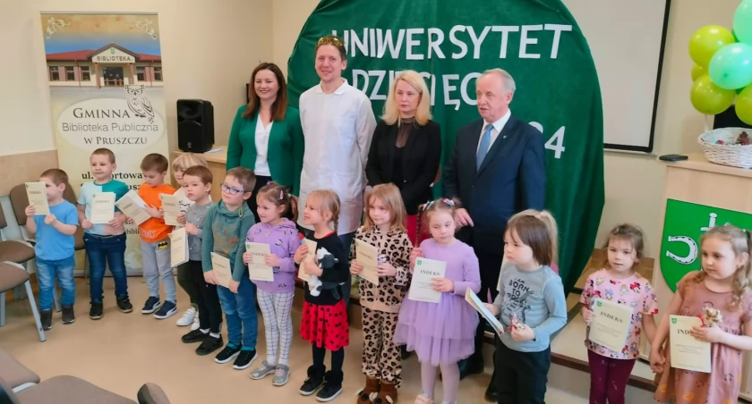 W Pruszczu powstał Uniwersytet Dziecięcy. Odbyła się inauguracja sezonu