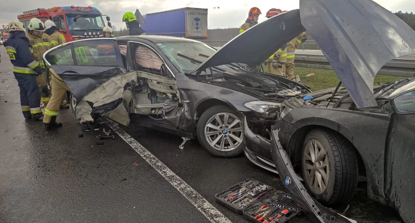 Poważny wypadek w pow. świeckim. Droga była zablokowana [ZDJĘCIA]