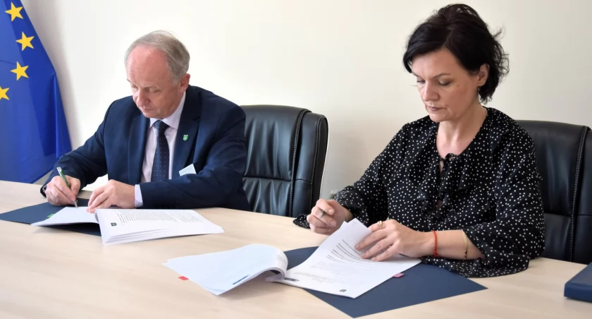 Duże inwestycje w gminie Pruszcz. Powstanie park pokoleń oraz stadion lekkoatletyczny