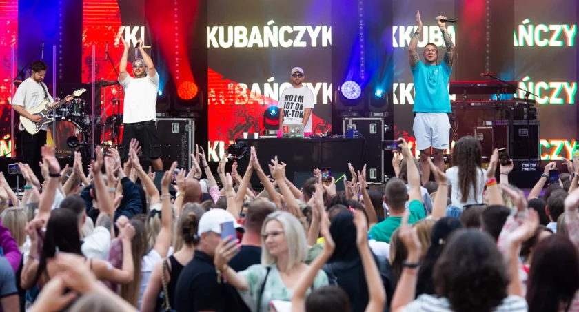 Tak bawiliście się na Summer Hot Festival. Na scenie Kubańczyk, Oskar Cyms i Sylwia Grzeszczak [ZDJĘCIA]