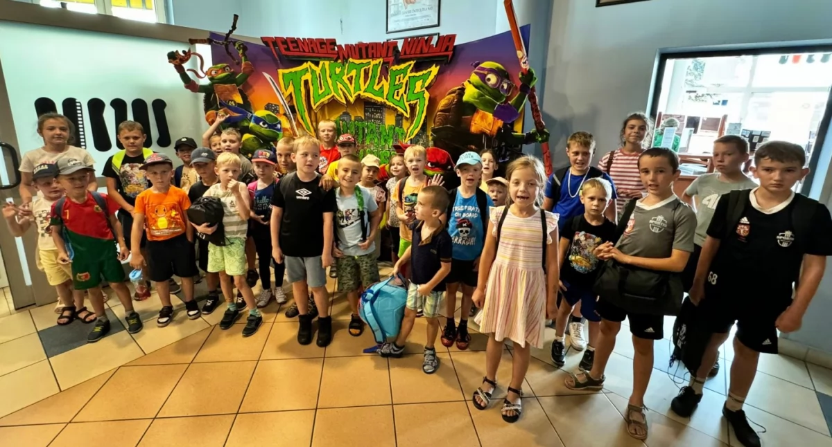 Letnie półkolonie z atrakcjami. Fotorelacja z zajęć dla dzieci w gminie Bukowiec