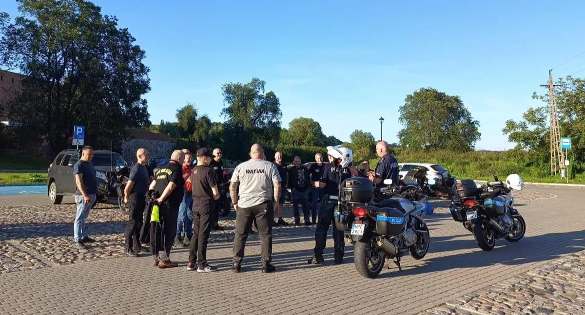 Policjanci spotkali się z motocyklistami. Tematem przewodnim było bezpieczeństwo