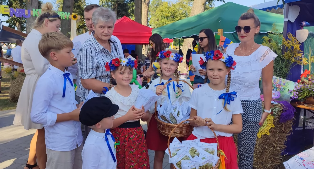 Dożynki i potańcówka w Lnianie. Tak było w ubiegłą sobotę [ZDJĘCIA]