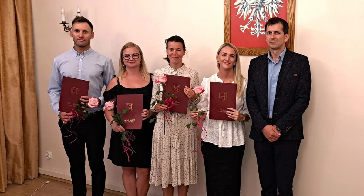 Nauczyciele mianowani w gminie Warlubie. Odebrali akty nadania